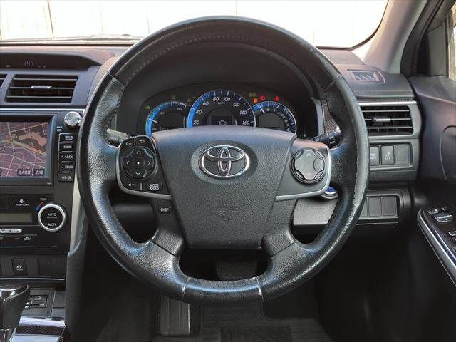 TOYOTA CAMRY HYBRID 2012 Image 31