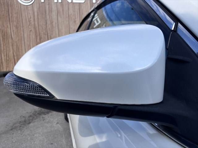 TOYOTA CAMRY HYBRID 2012 Image 31