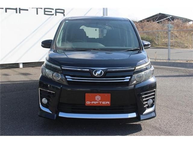 TOYOTA VOXY 2014 Image 31