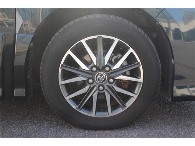 TOYOTA VOXY 2014 Image 31