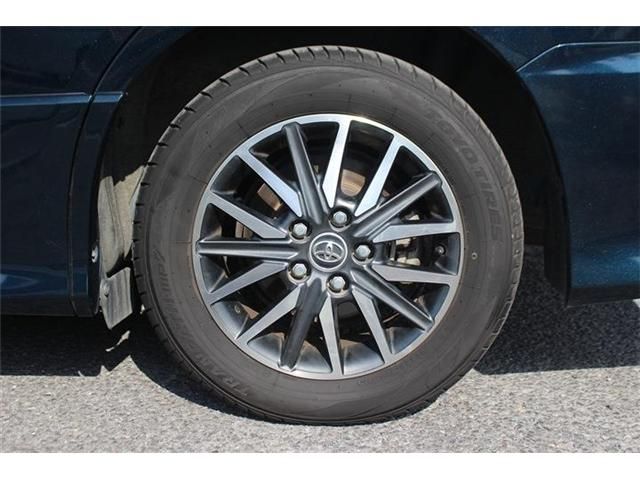 TOYOTA VOXY 2014 Image 31