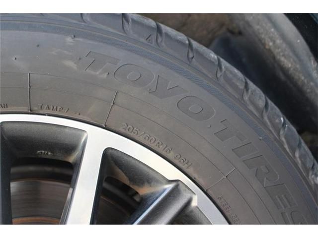 TOYOTA VOXY 2014 Image 31