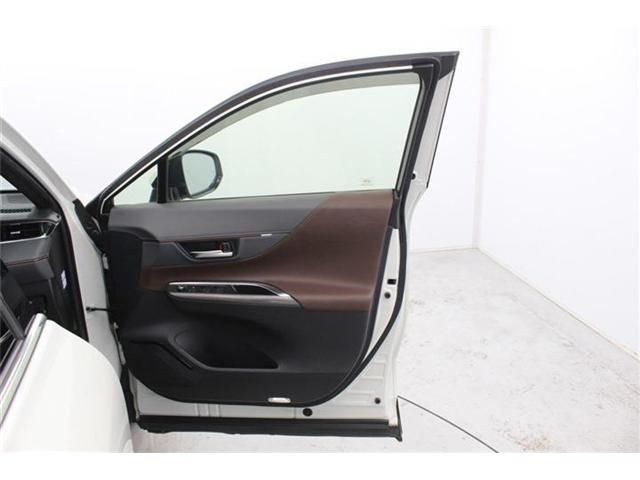 TOYOTA HARRIER 2WD 2020 Image 31