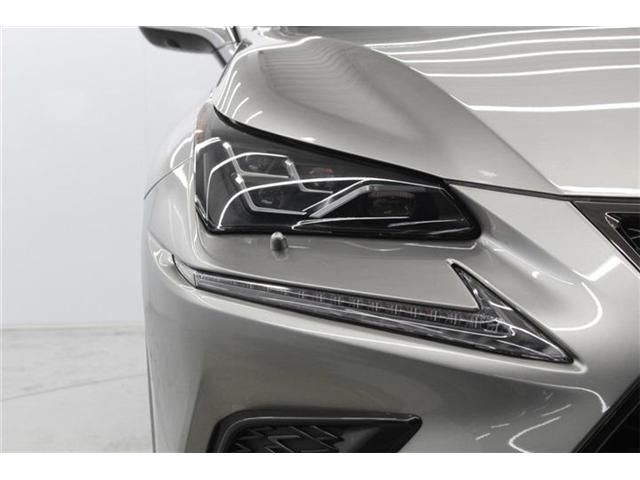 TOYOTA LEXUS NX300H 2018 Image 31