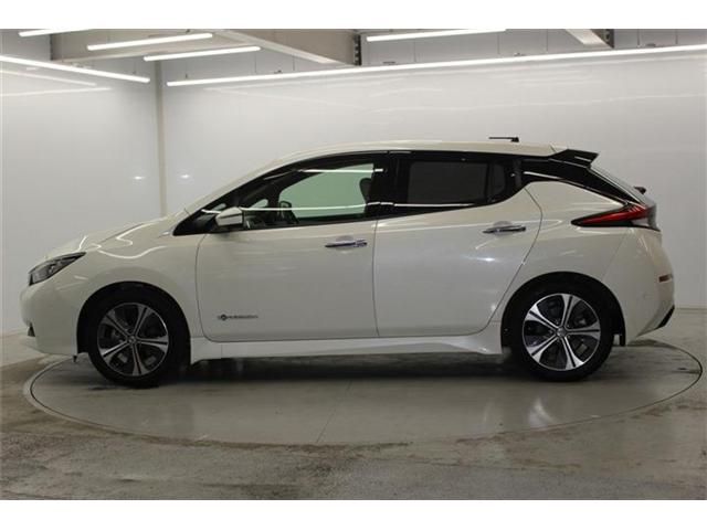 NISSAN LEAF 2018 Image 31