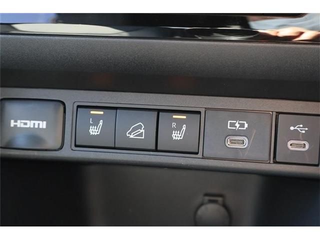 TOYOTA YARIS CROSS HYBRID 2025 Image 31