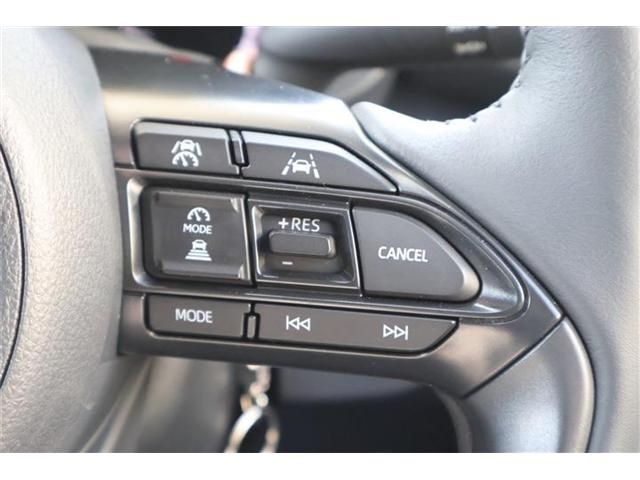 TOYOTA YARIS CROSS HYBRID 2025 Image 31