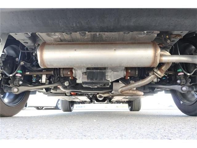 TOYOTA YARIS CROSS HYBRID 2025 Image 31