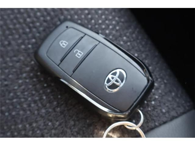 TOYOTA YARIS CROSS HYBRID 2025 Image 31