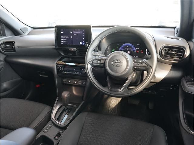 TOYOTA YARIS CROSS HYBRID 2025 Image 31