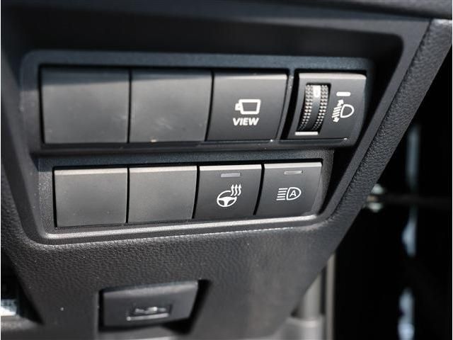 TOYOTA YARIS CROSS HYBRID 2025 Image 31