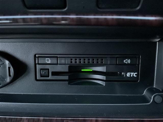 TOYOTA CAMRY HYBRID 2014 Image 31