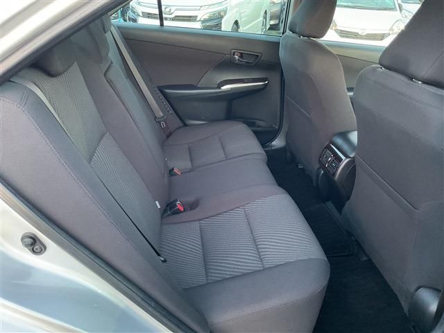 TOYOTA CAMRY HYBRID 2014 Image 31