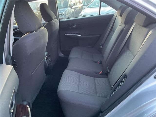 TOYOTA CAMRY HYBRID 2014 Image 31