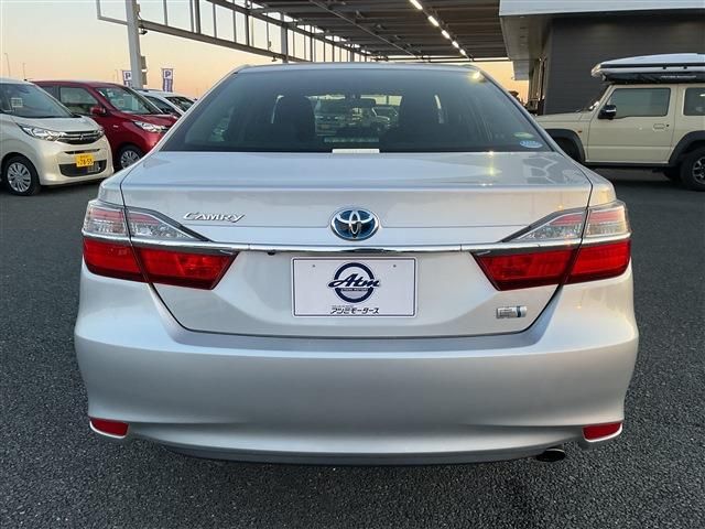 TOYOTA CAMRY HYBRID 2014 Image 31