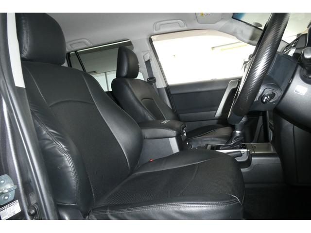 TOYOTA LANDCRUISER PRADO 2018 Image 31