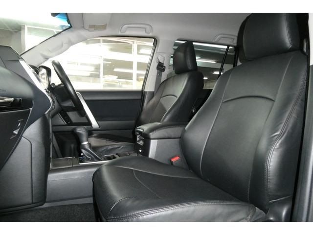 TOYOTA LANDCRUISER PRADO 2018 Image 31