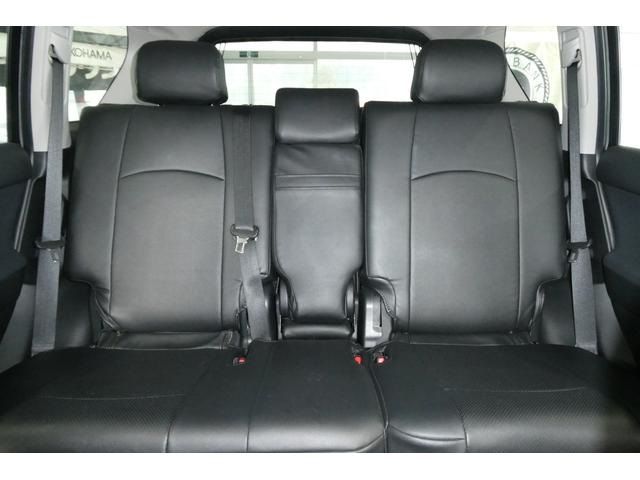 TOYOTA LANDCRUISER PRADO 2018 Image 31