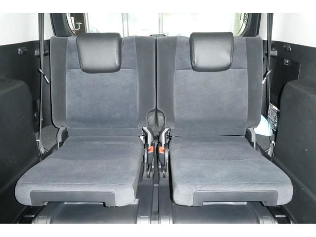 TOYOTA LANDCRUISER PRADO 2018 Image 31