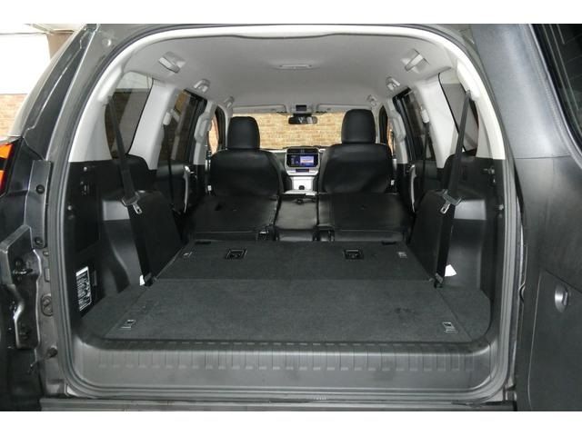 TOYOTA LANDCRUISER PRADO 2018 Image 31