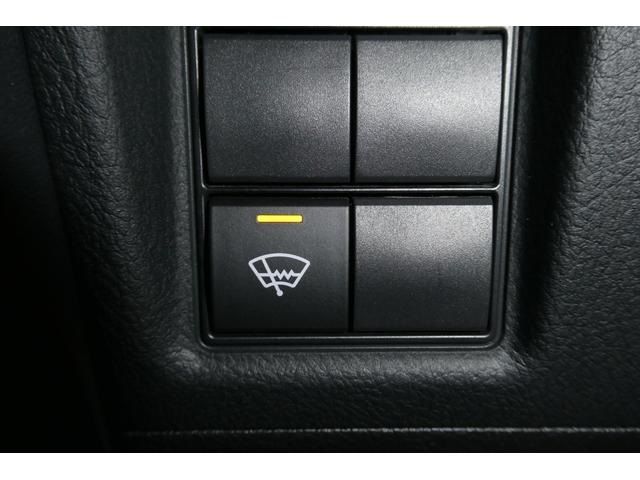 TOYOTA LANDCRUISER PRADO 2018 Image 31