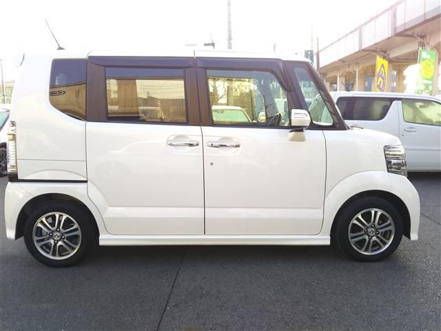 HONDA N BOX CUSTOM 2015 Image 31