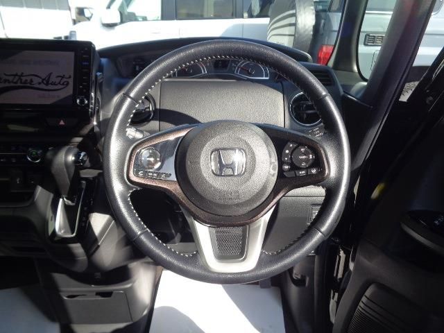 HONDA N BOX CUSTOM 2019 Image 31