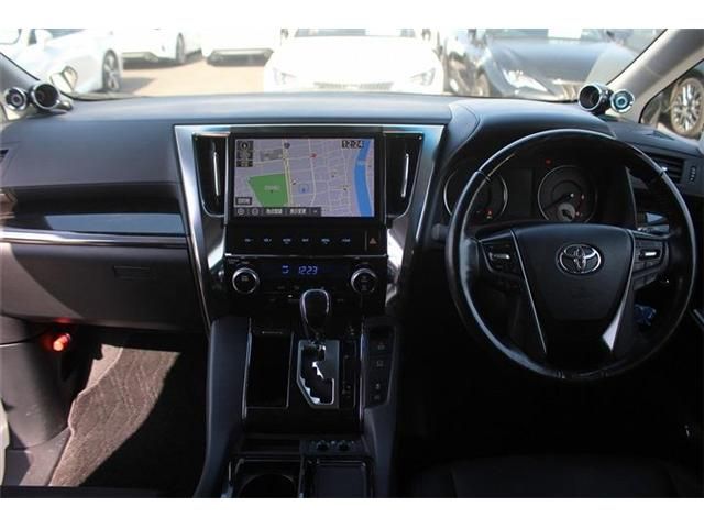 TOYOTA ALPHARD 2019 Image 31