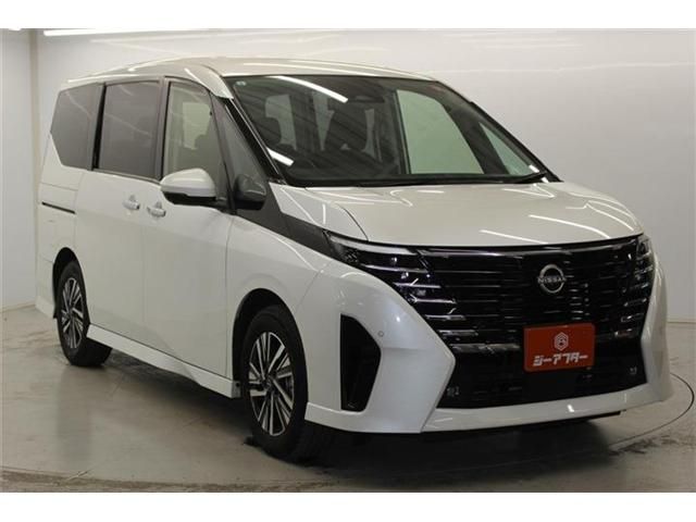NISSAN ELGRAND 2024 Image 31