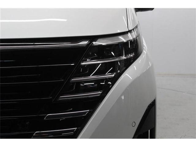 NISSAN ELGRAND 2024 Image 31