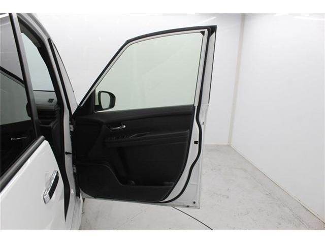 NISSAN ELGRAND 2024 Image 31