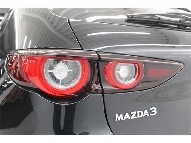 MAZDA 3 FASTBACK 2024 Image 31