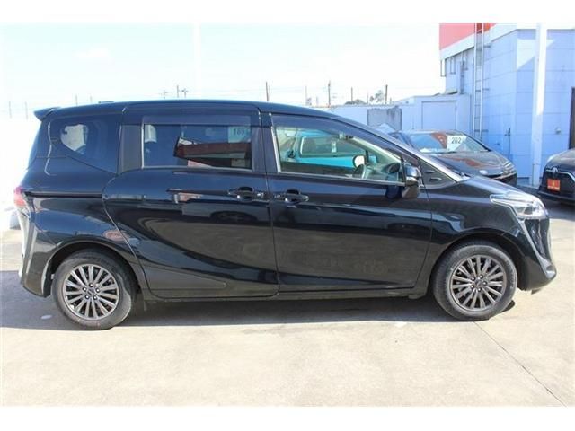 TOYOTA SIENTA HYBRID 2022 Image 31