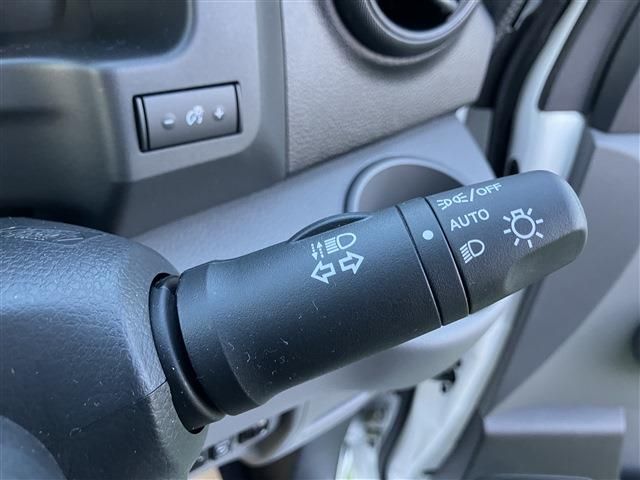 NISSAN NV200 VANETTE VAN 2025 Image 31