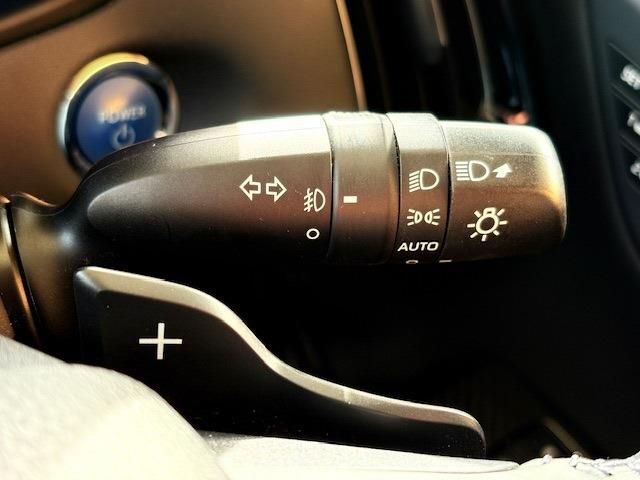 TOYOTA CROWN SEDAN HYBRID 2019 Image 31