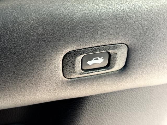 TOYOTA CROWN SEDAN HYBRID 2019 Image 31