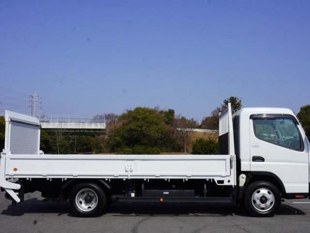 MITSUBISHI CANTER 2021 Image 31