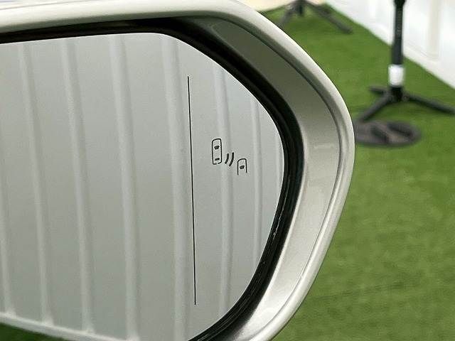 TOYOTA CROWN SEDAN HYBRID 2018 Image 31