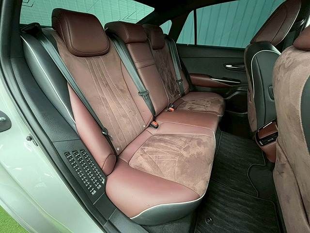 TOYOTA CROWN SEDAN HYBRID 2018 Image 31