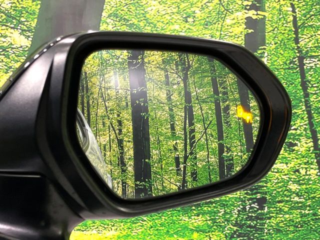 TOYOTA YARIS CROSS HYBRID 2025 Image 31