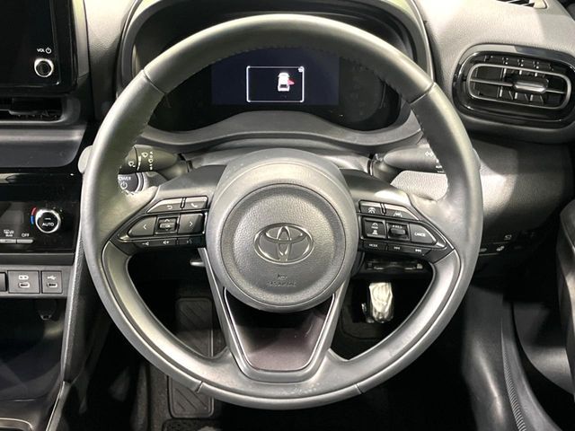 TOYOTA YARIS CROSS HYBRID 2025 Image 31