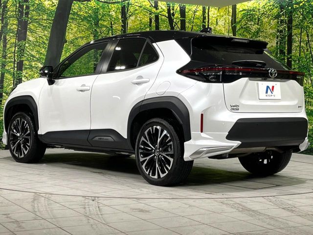 TOYOTA YARIS CROSS HYBRID 2025 Image 31