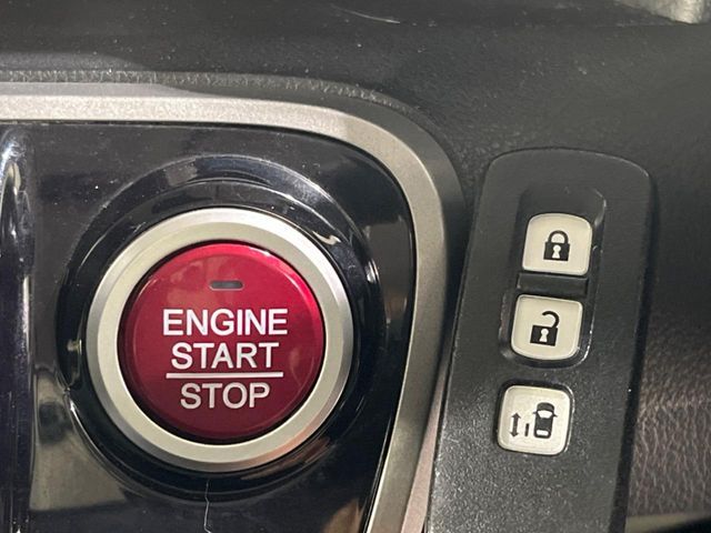 HONDA N BOX CUSTOM 2013 Image 31