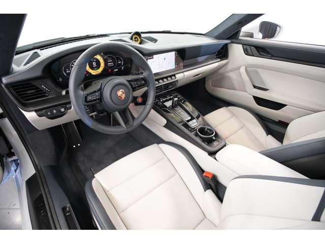 PORSCHE 911 2025 Image 31