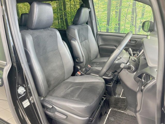 TOYOTA VOXY 2021 Image 31