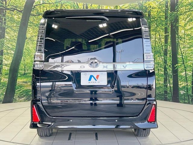 TOYOTA VOXY 2021 Image 31