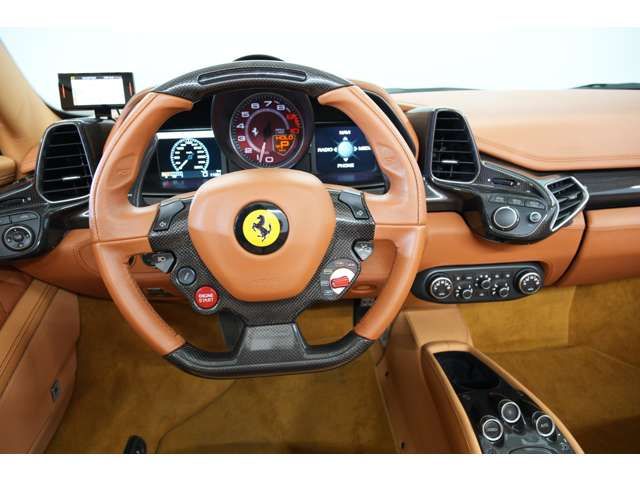 FERRARI 458 SPIDER 2013 Image 31