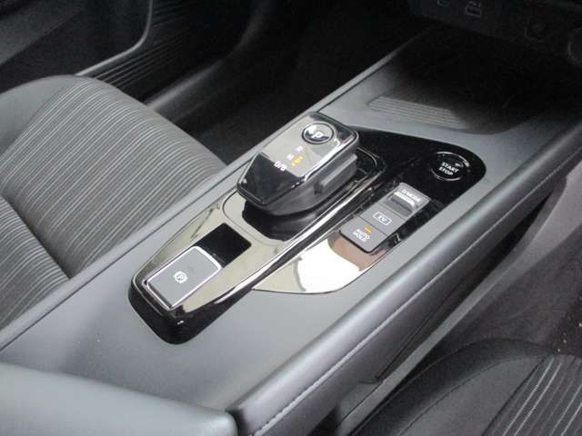 NISSAN NOTE 4WD 2024 Image 31