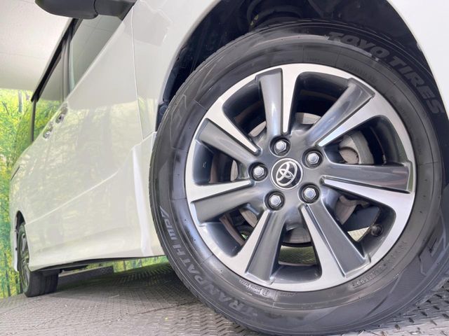 TOYOTA VOXY 2019 Image 31