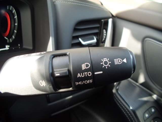 NISSAN X-TRAIL HYBRID 4WD 2023 Image 31